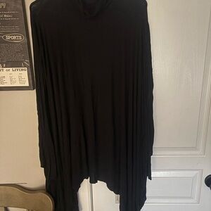 VENUS Black Tunic Top